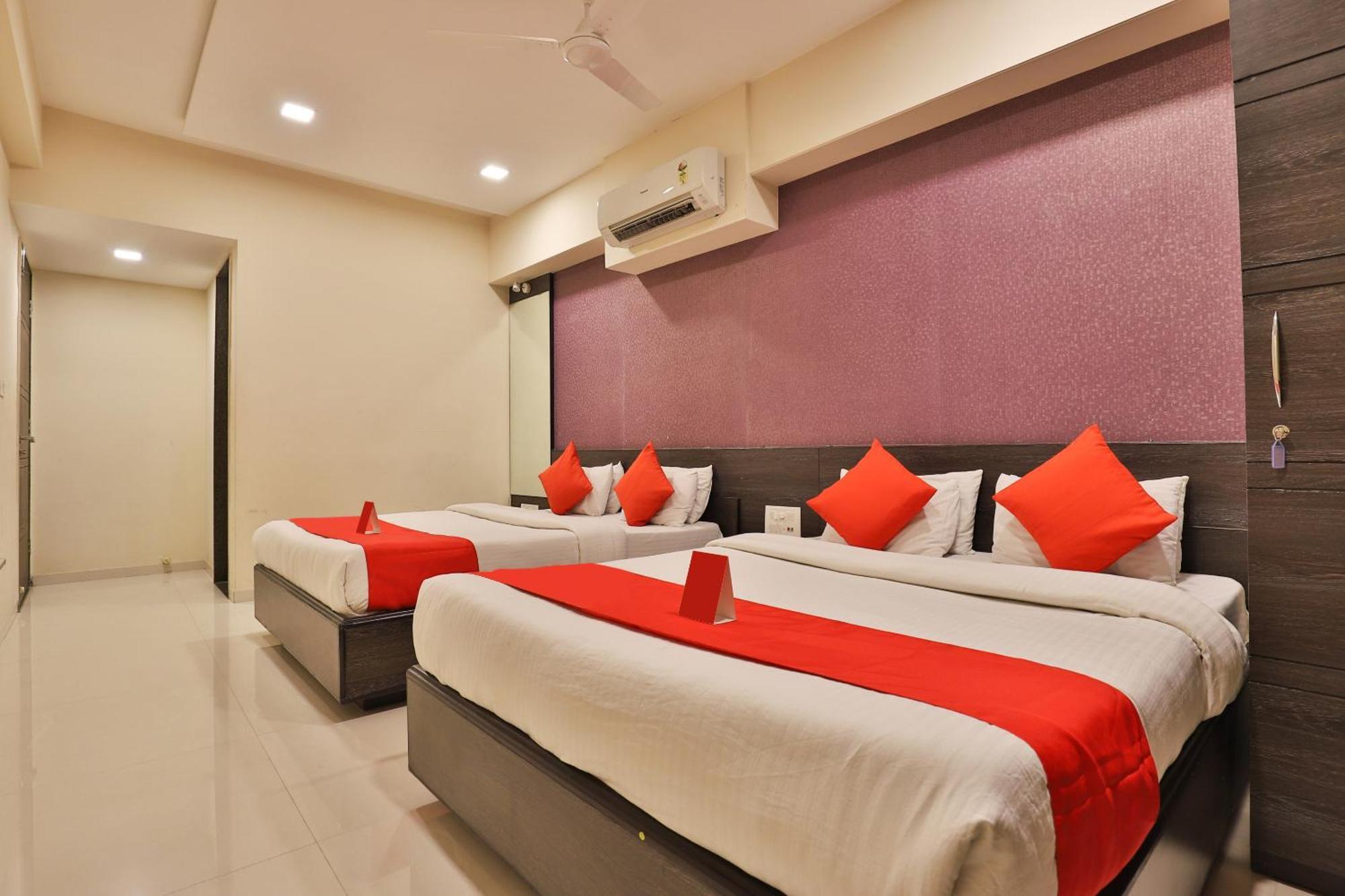 Hotel Royal Rituals Vesu Surat Ngoại thất bức ảnh